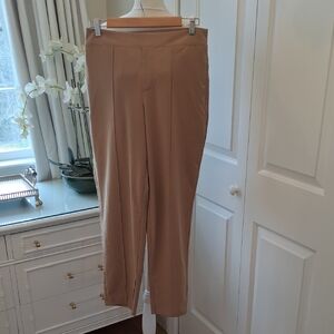 NWT Athleta Womens Kinetic Tan Khaki Lightweight Activewear Pants 8P